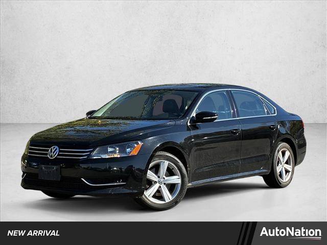 2012 Volkswagen Passat SE — Sedan — 95,484 mi — Des Plaines, IL