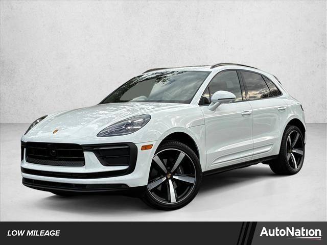 2023 Porsche Macan Standard — SUV — 4,912 mi — Des Plaines, IL