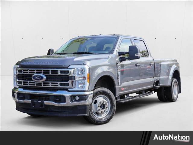 2024 Ford Super Duty F-350 XLT — Pickup Truck — 52,074 mi — Des Plaines, IL