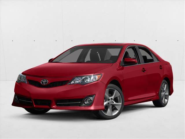 2013 Toyota Camry LE — Sedan — 73,143 mi — Des Plaines, IL