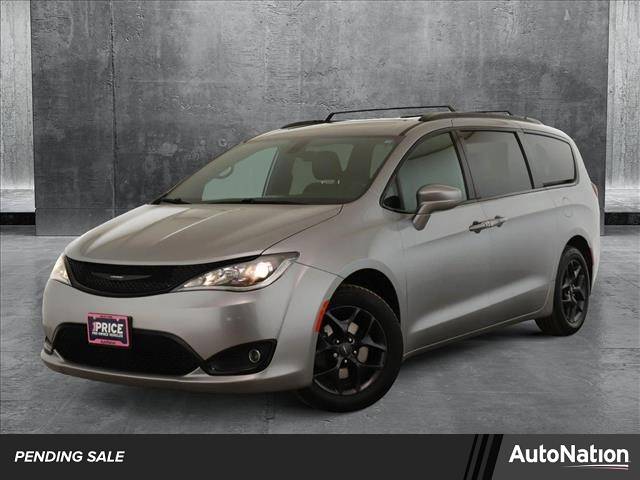 2019 Chrysler Pacifica Touring L Plus — Minivan — 72,209 mi — Des Plaines, IL