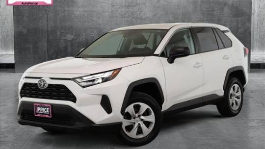 2024 Toyota RAV4 LE — SUV — 41,026 mi — Des Plaines, IL