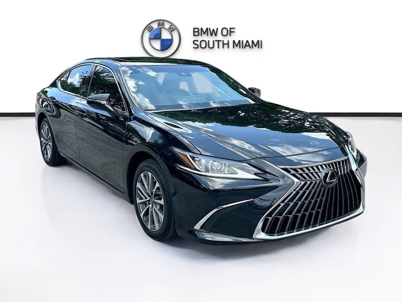 2023 Lexus ES ES 350 — Sedan — 32,366 mi — Miami, FL