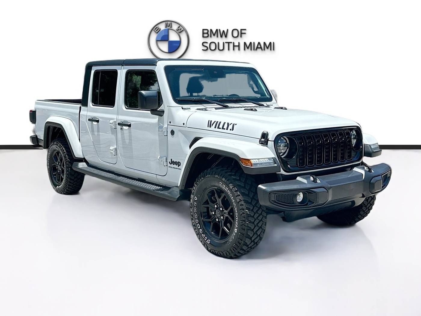 2024 Jeep Gladiator Willys — Pickup Truck — 10,396 mi — Miami, FL
