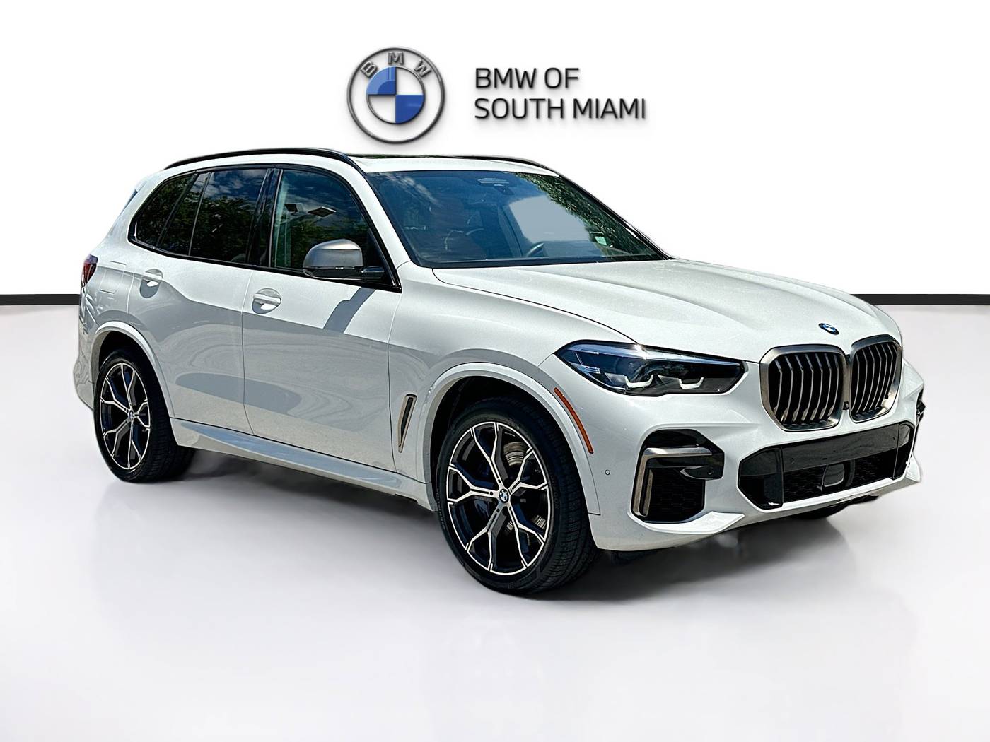 2022 BMW X5 M50i — SUV — 29,810 mi — Miami, FL