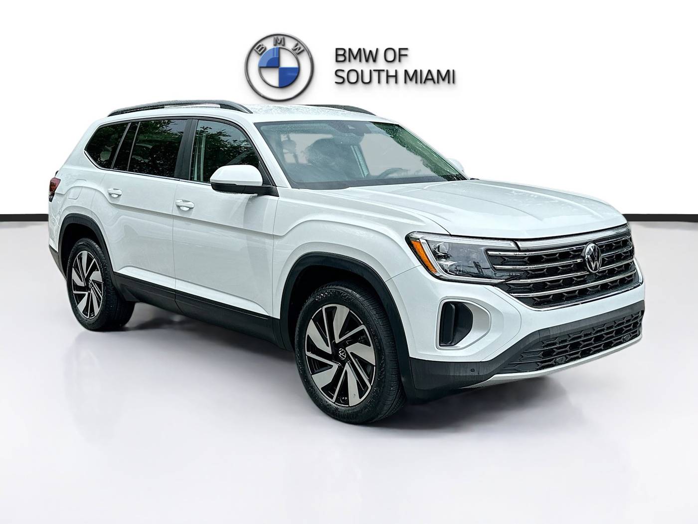 2024 Volkswagen Atlas SE with Technology — SUV — 18,067 mi — Miami, FL