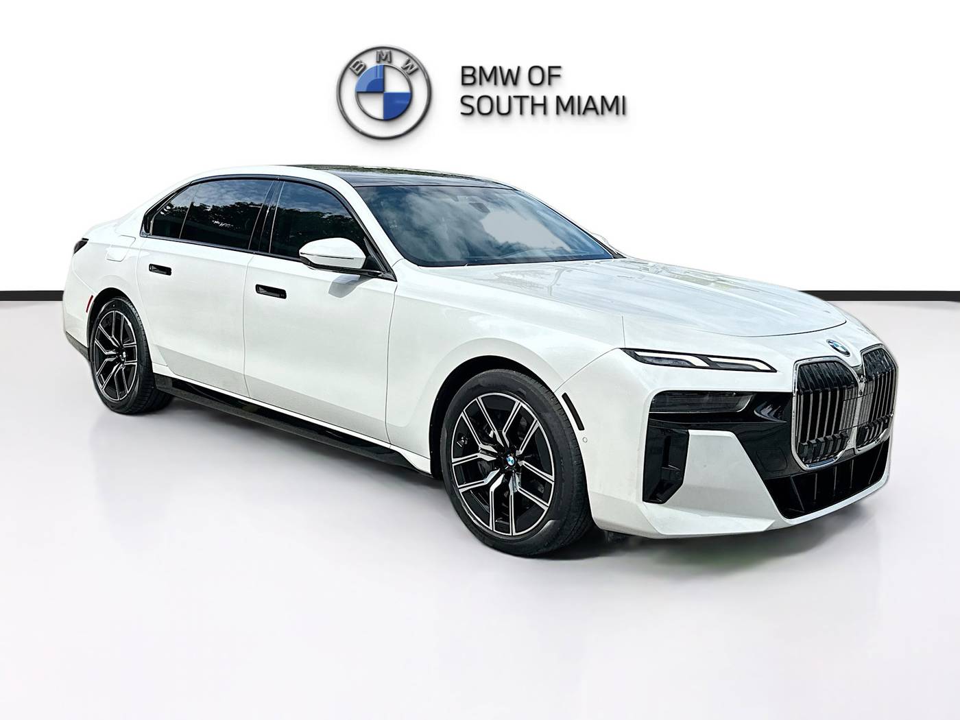 2023 BMW 7 Series 760i — Sedan — 18,352 mi — Miami, FL