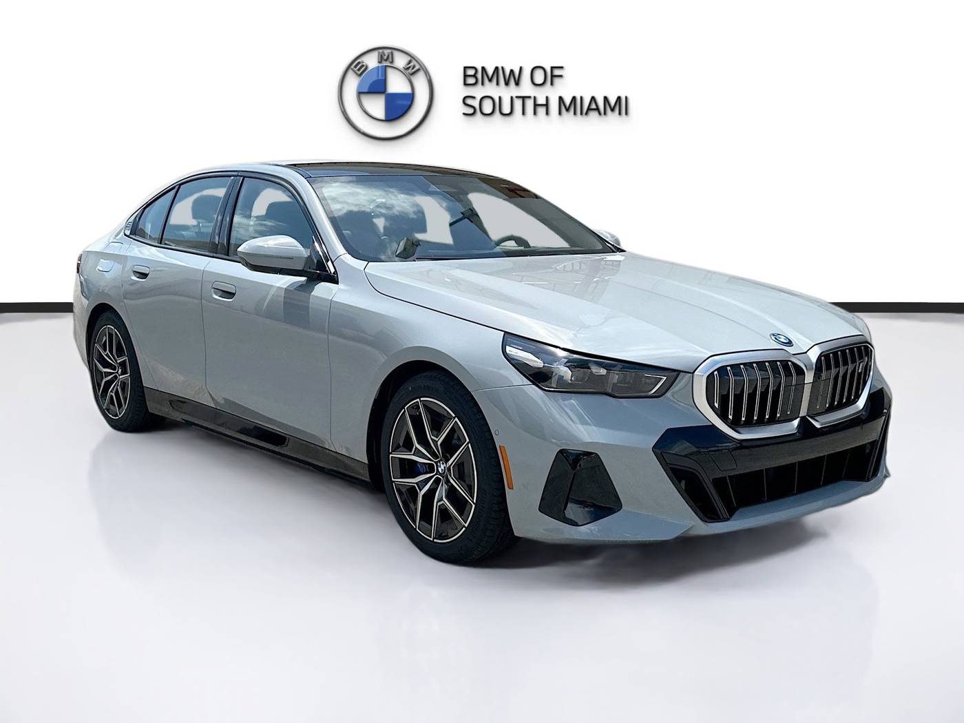 2025 BMW i5 eDrive40 — Sedan — 5,047 mi — Miami, FL