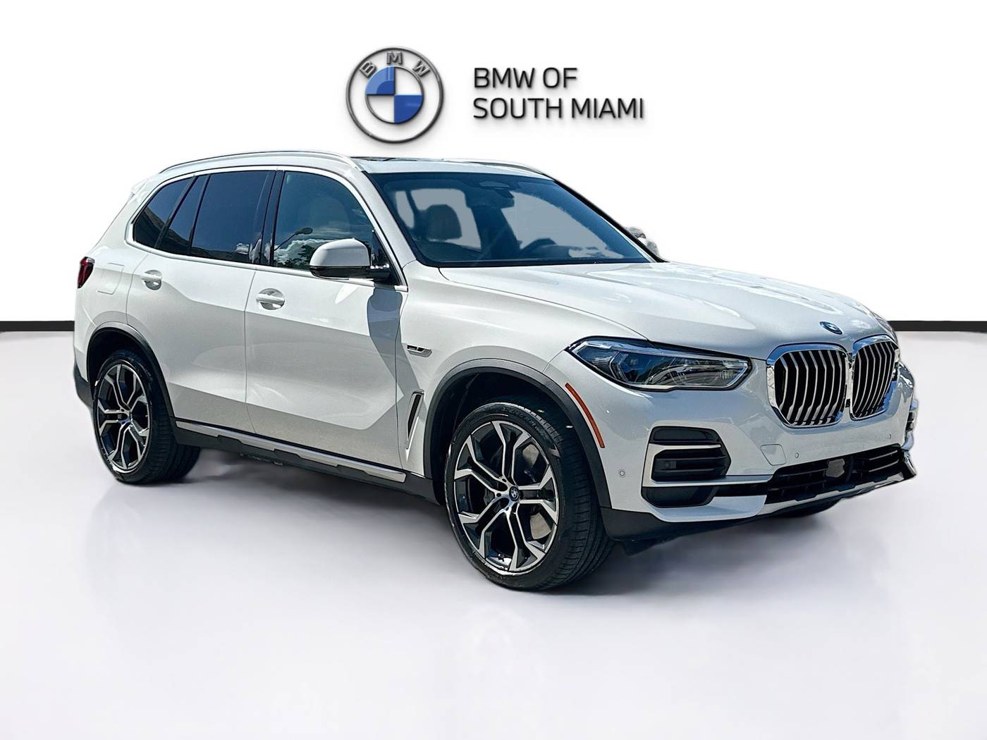 2023 BMW X5 45e — SUV — 15,178 mi — Miami, FL