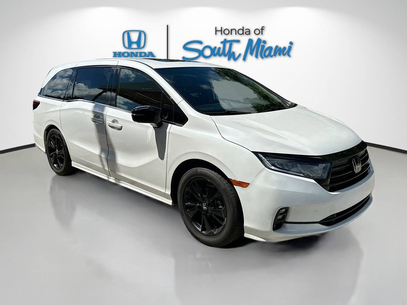 2023 Honda Odyssey Sport — Minivan — 51,146 mi — Miami, FL