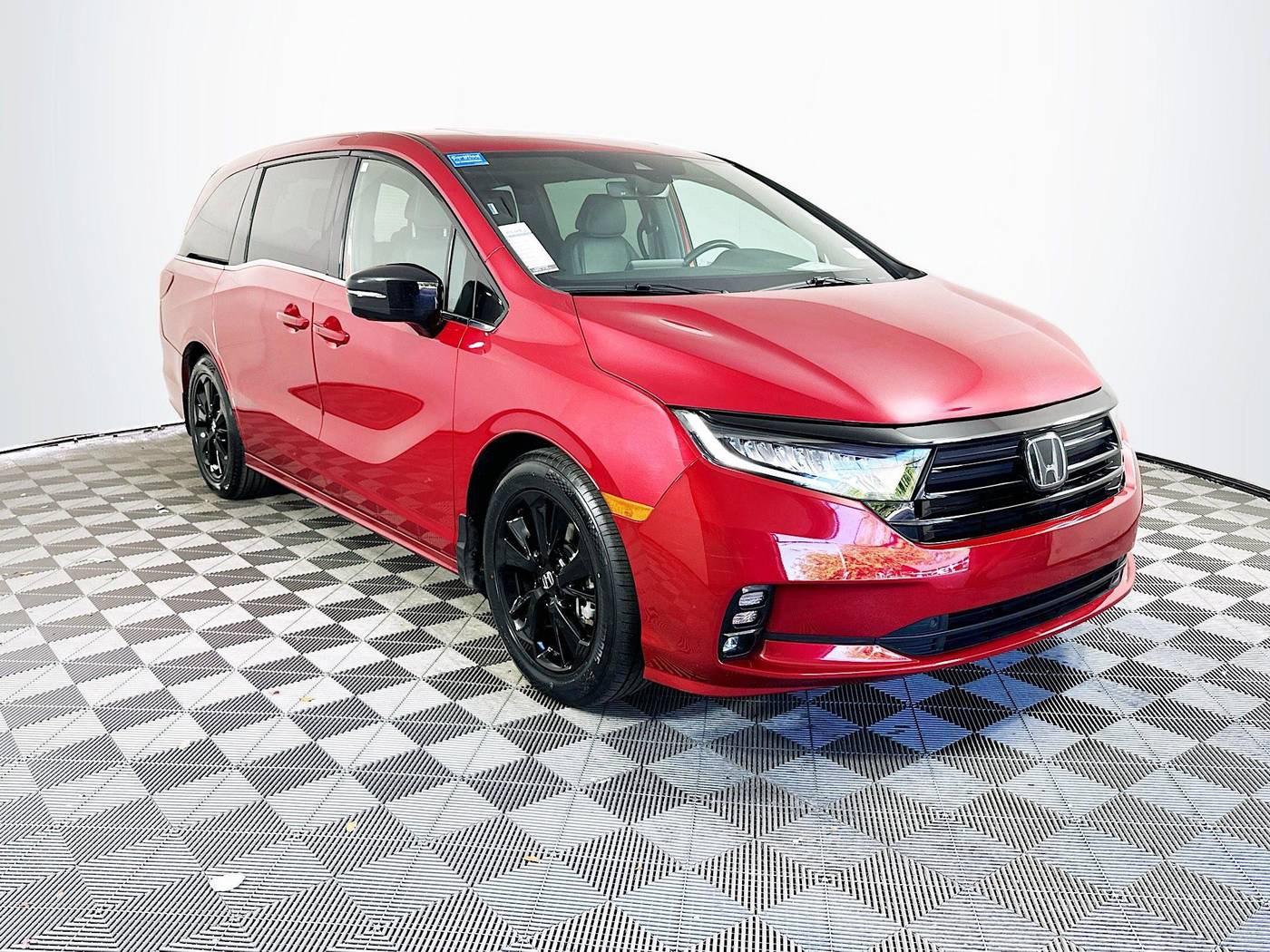 2023 Honda Odyssey Sport — Minivan — 31,090 mi — Miami, FL