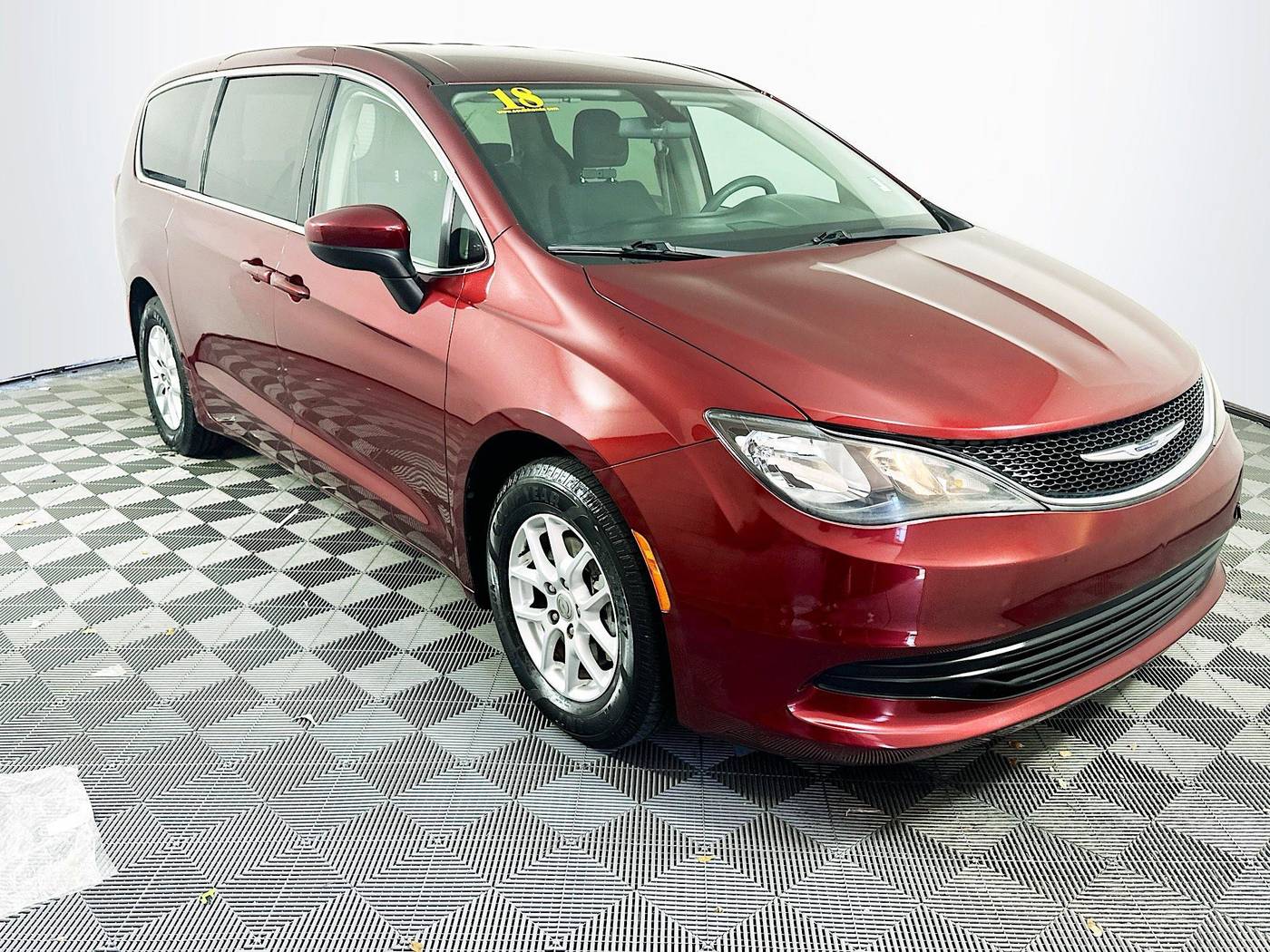 2018 Chrysler Pacifica LX — Minivan — 79,897 mi — Miami, FL