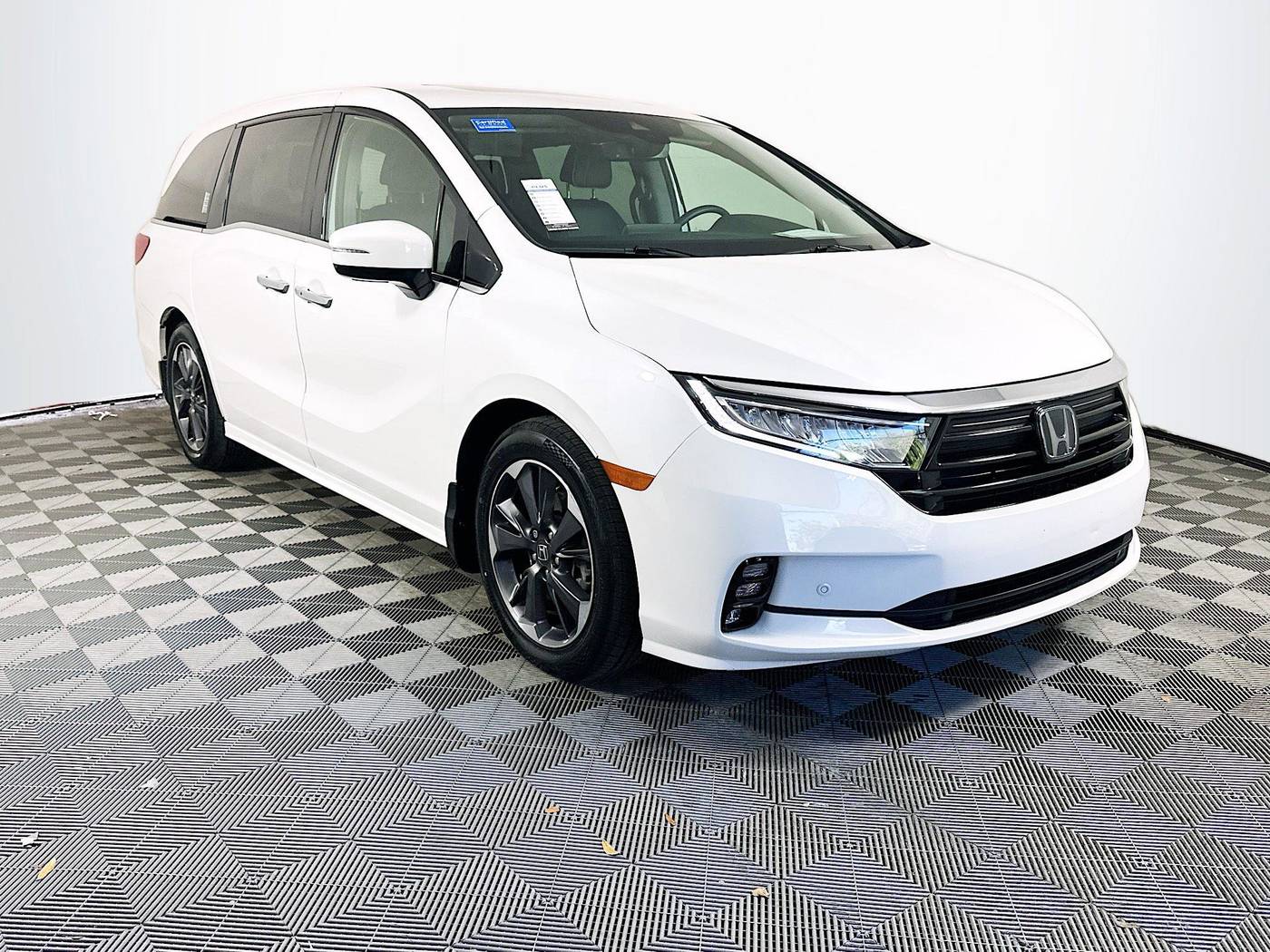 2023 Honda Odyssey Elite — Minivan — 34,292 mi — Miami, FL