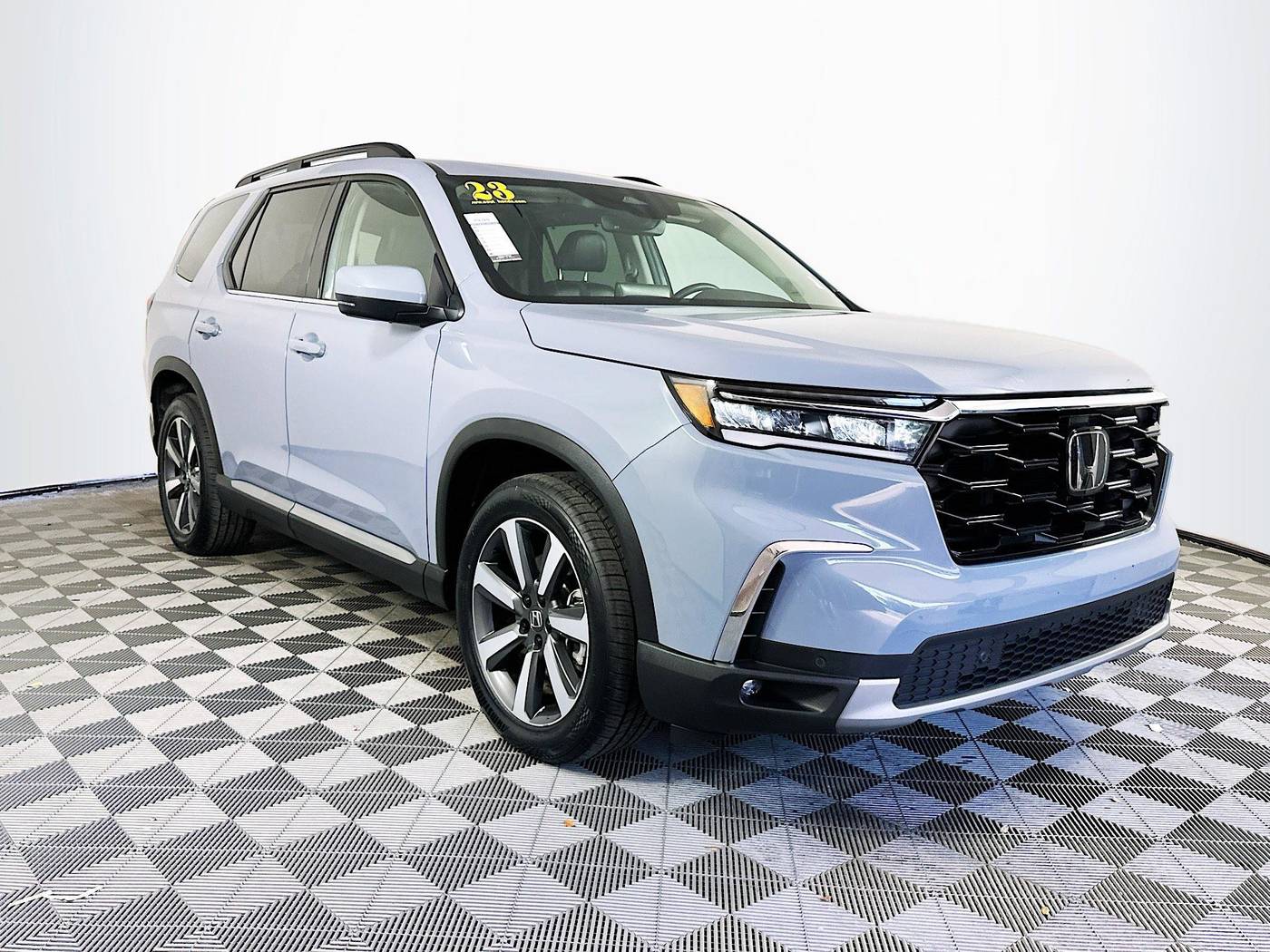 2023 Honda Pilot Touring — SUV — 26,629 mi — Miami, FL