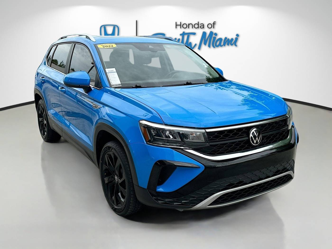 2023 Volkswagen Taos SE — SUV — 32,307 mi — Miami, FL