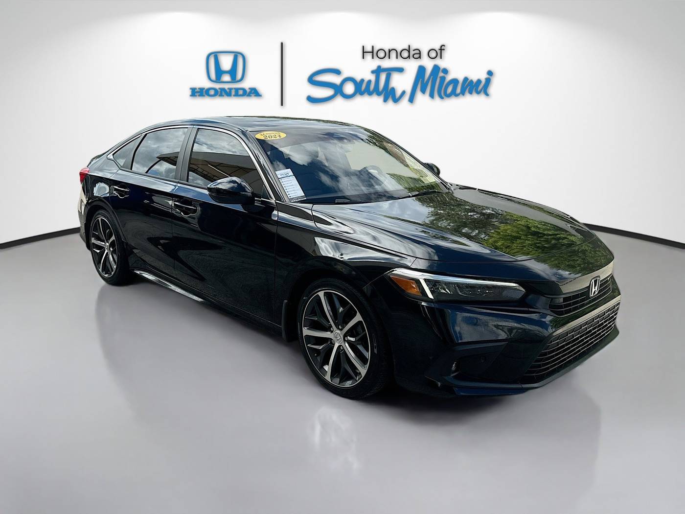 2024 Honda Civic Touring — Sedan — 33,379 mi — Miami, FL
