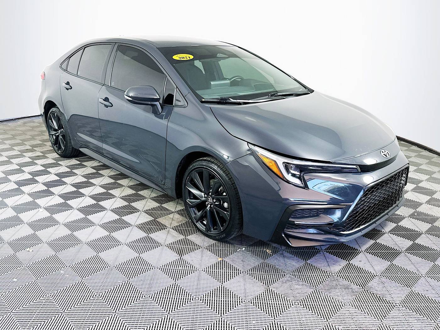 2024 Toyota Corolla SE — Sedan — 34,428 mi — Miami, FL