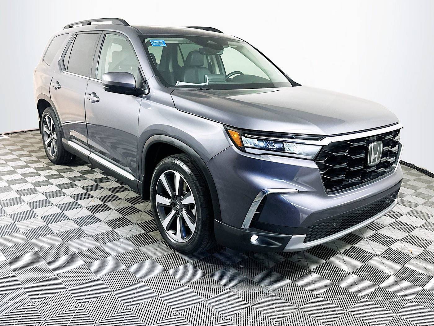 2024 Honda Pilot Touring — SUV — 7,655 mi — Miami, FL