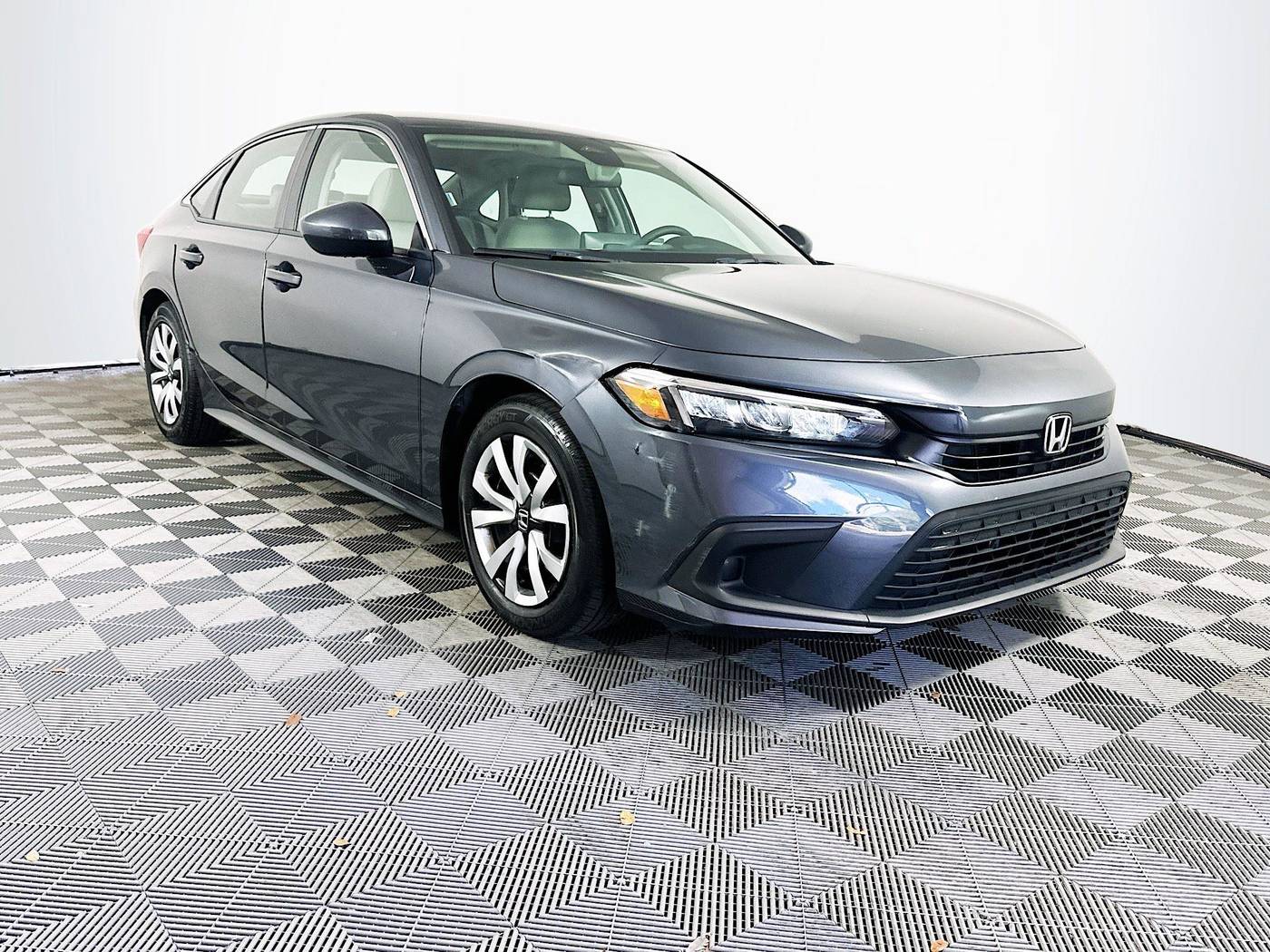2022 Honda Civic LX — Sedan — 30,247 mi — Miami, FL