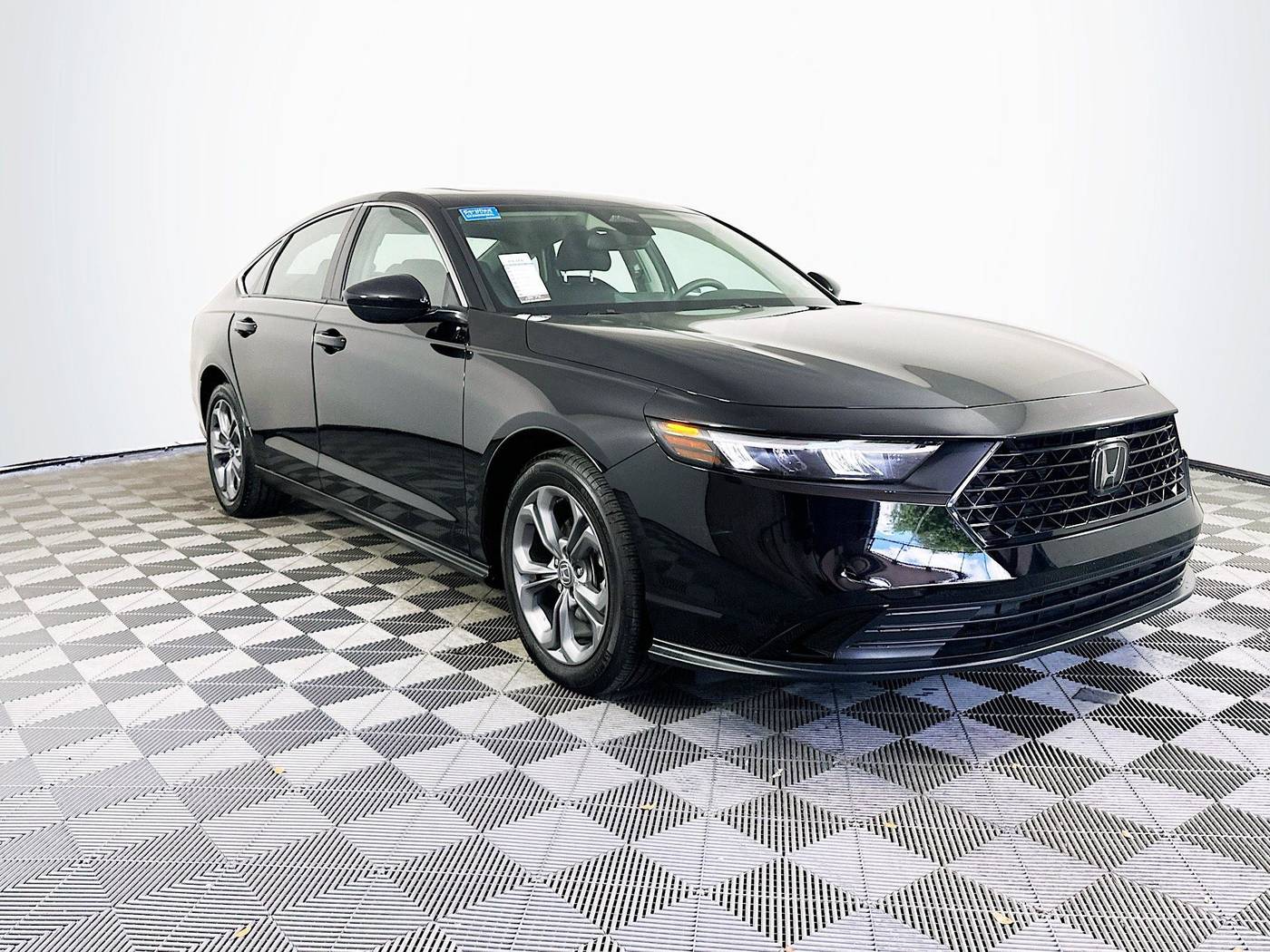 2024 Honda Accord EX — Sedan — 6,064 mi — Miami, FL