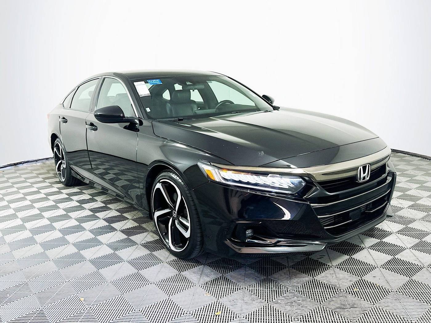 2022 Honda Accord Sport — Sedan — 15,584 mi — Miami, FL