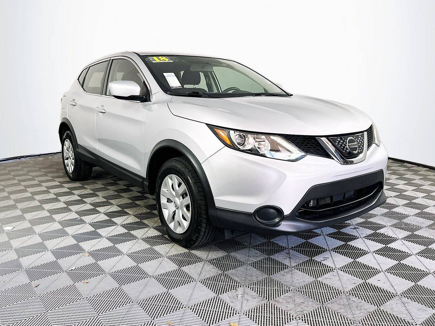 2018 Nissan Rogue Sport S — SUV — 28,106 mi — Miami, FL