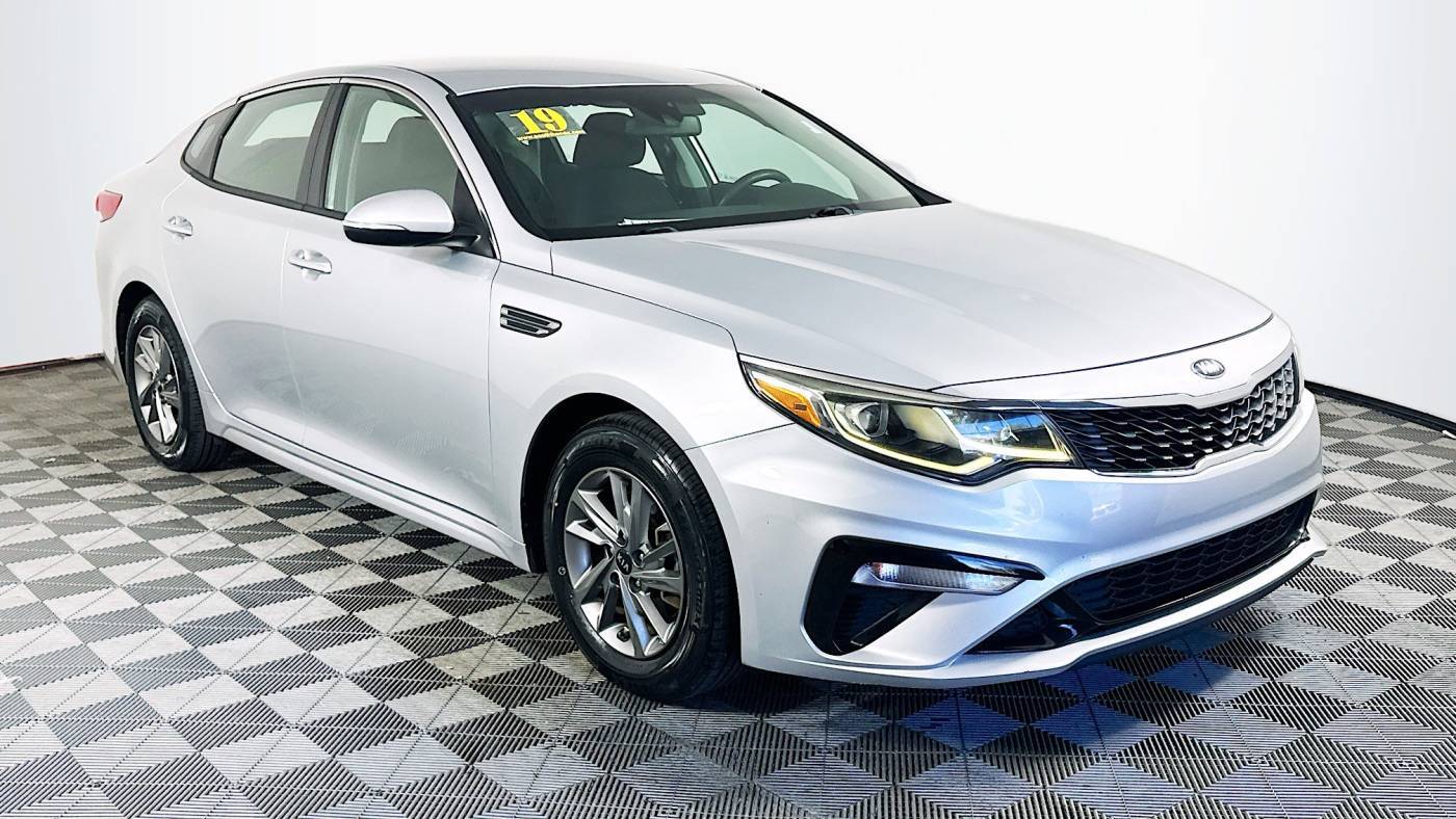 2019 Kia Optima LX — Sedan — 11,401 mi — Miami, FL