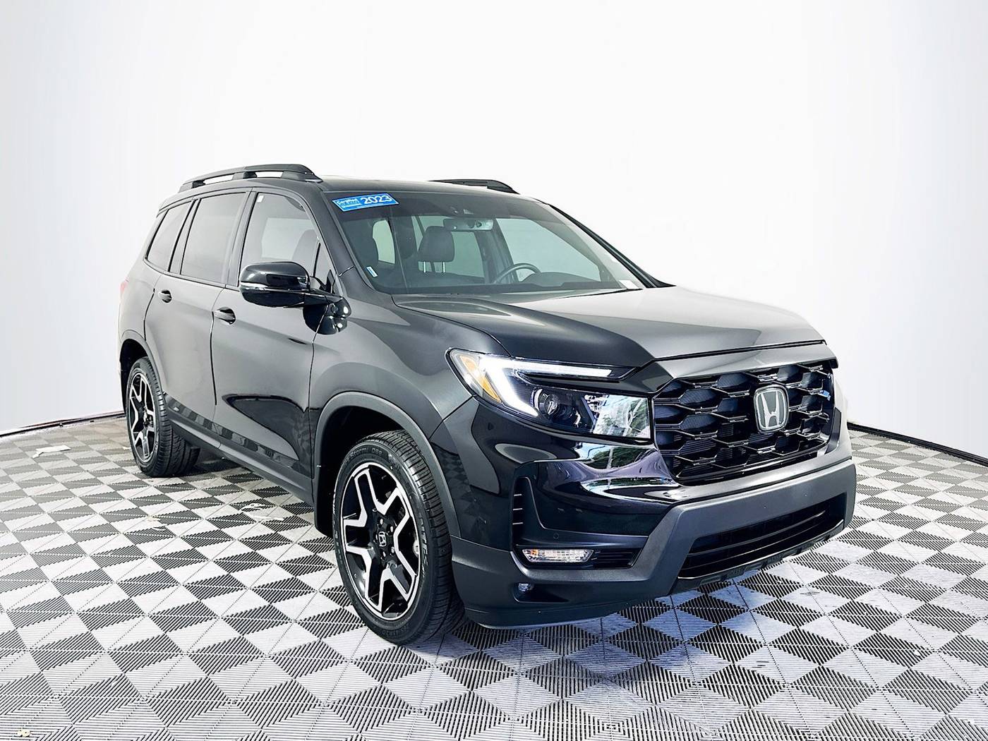 2023 Honda Passport Elite — SUV — 17,170 mi — Miami, FL