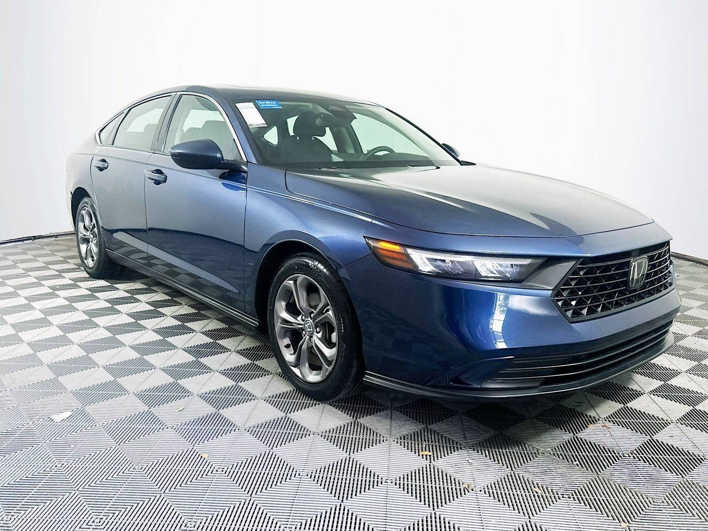 2023 Honda Accord EX — Sedan — 18,485 mi — Miami, FL