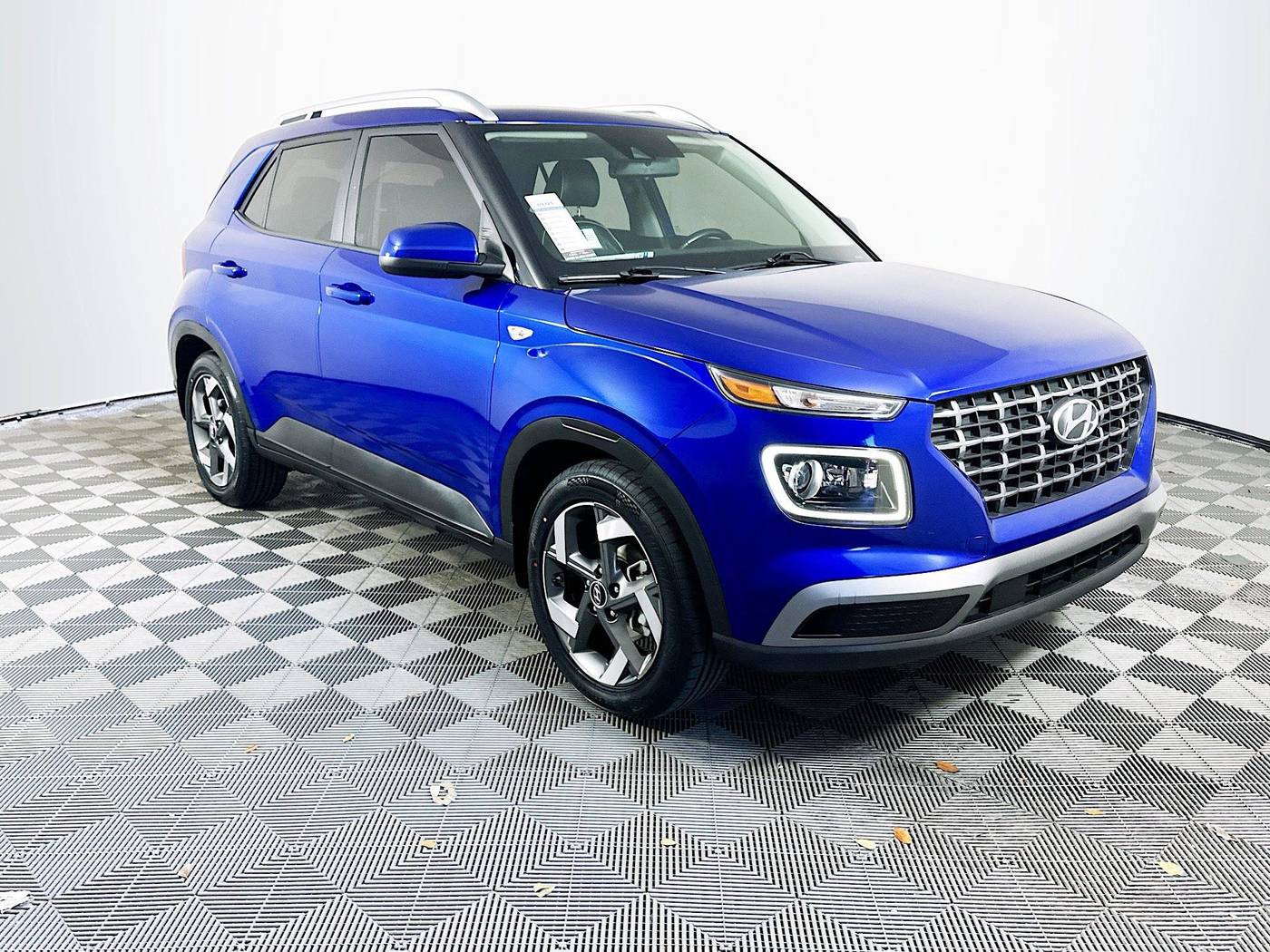 2022 Hyundai Venue Limited — SUV — 58,409 mi — Miami, FL