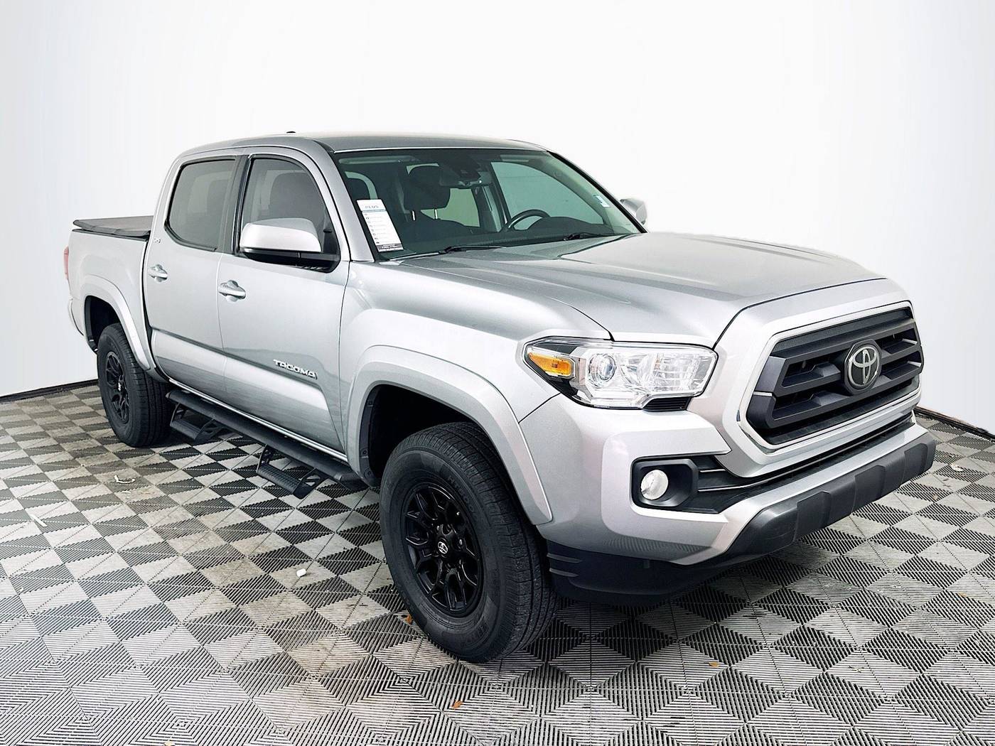 2022 Toyota Tacoma SR5 — Pickup Truck — 42,936 mi — Miami, FL