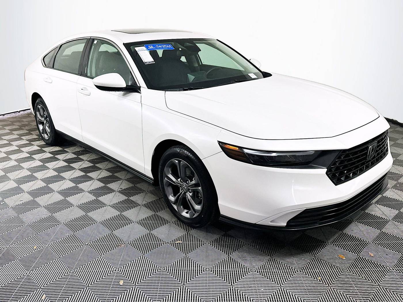 2024 Honda Accord EX — Sedan — 27,929 mi — Miami, FL