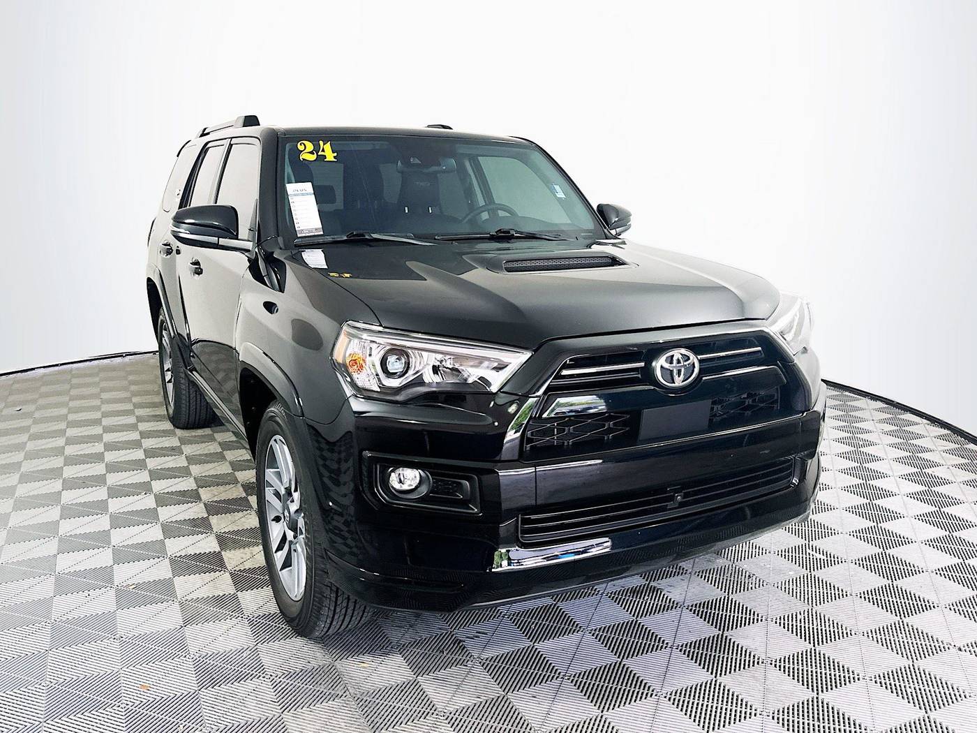2024 Toyota 4Runner TRD Sport — SUV — 14,044 mi — Miami, FL