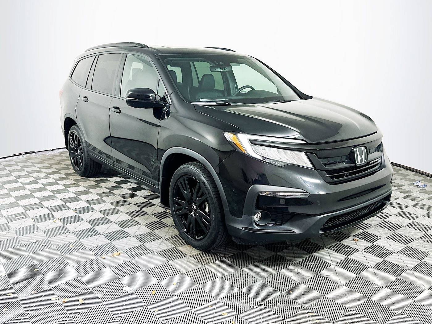 2022 Honda Pilot Black Edition — SUV — 18,488 mi — Miami, FL