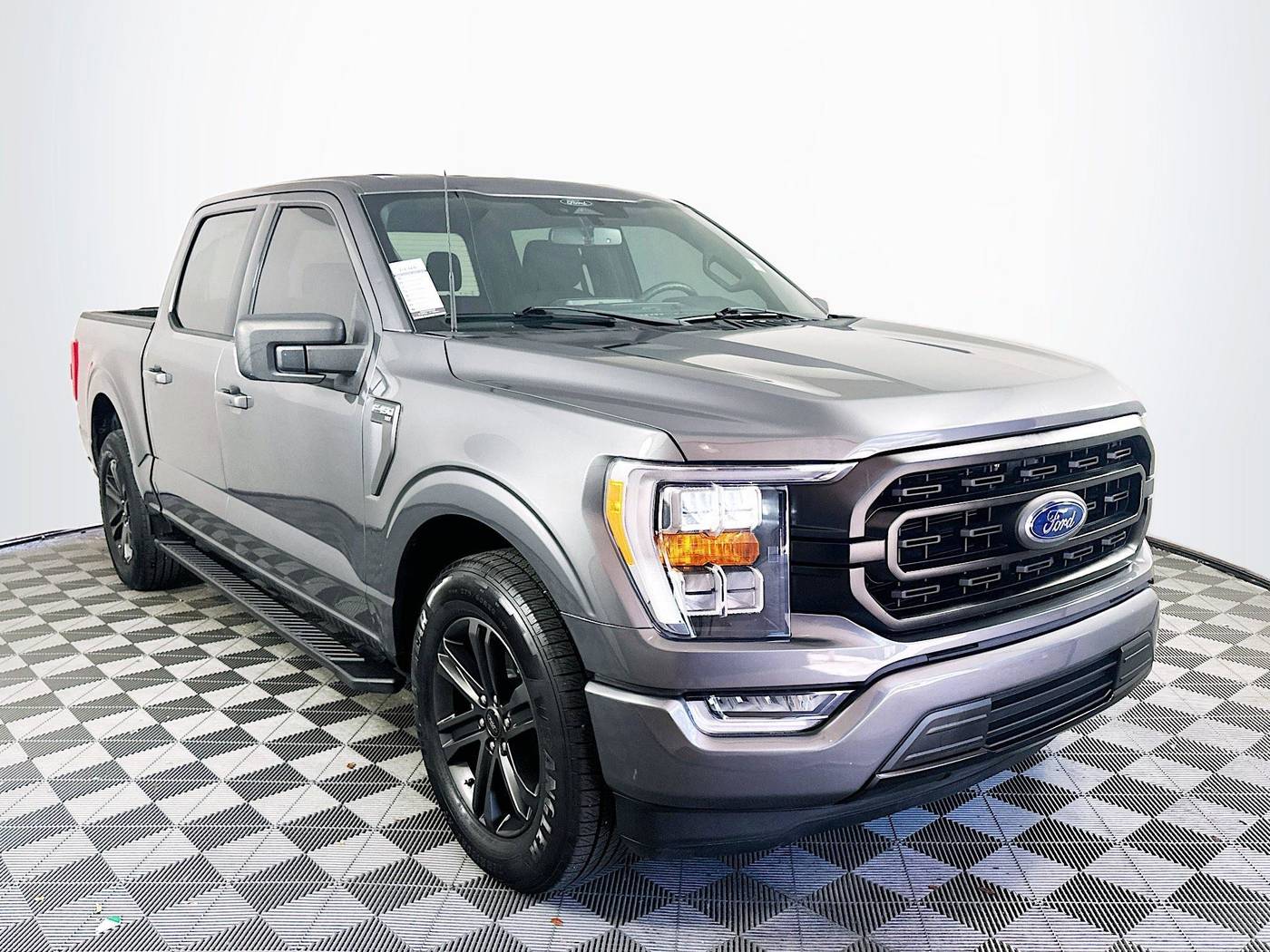 2022 Ford F-150 XLT — Pickup Truck — 19,066 mi — Miami, FL