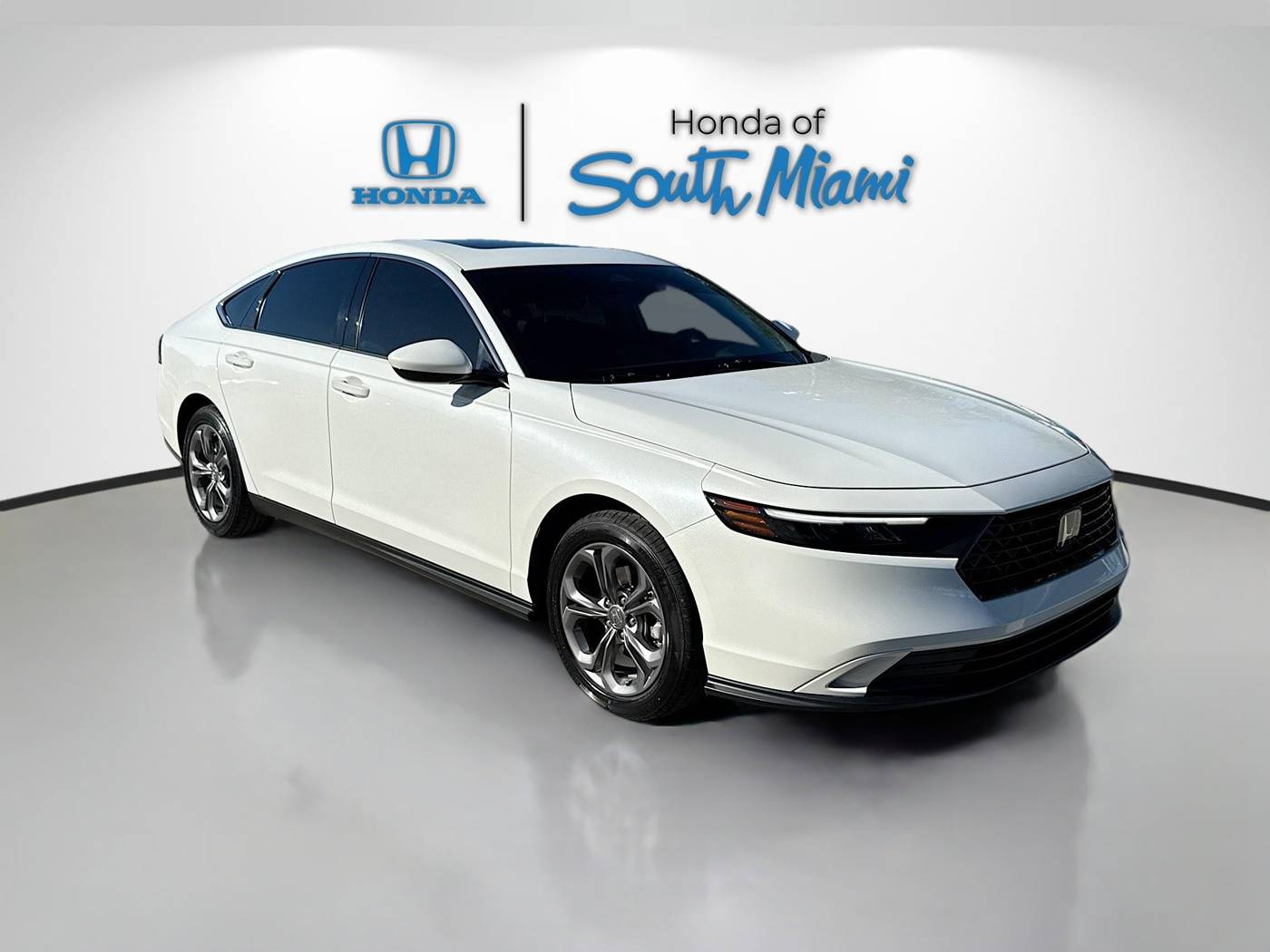 2024 Honda Accord EX — Sedan — 30,632 mi — Miami, FL