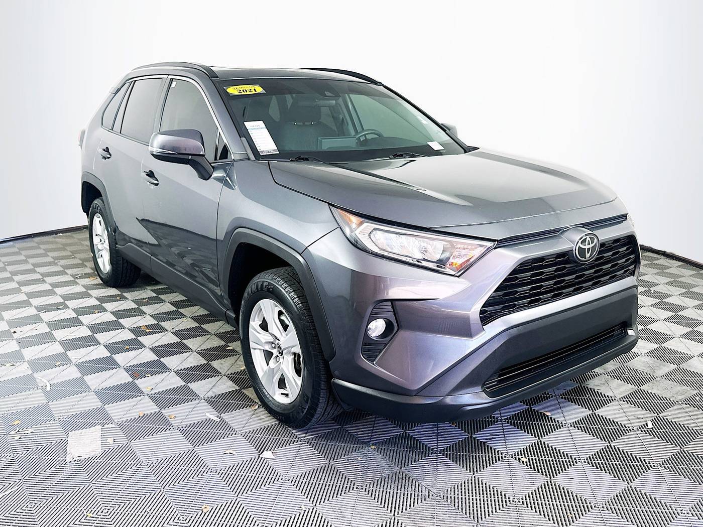 2021 Toyota RAV4 XLE — SUV — 45,458 mi — Miami, FL