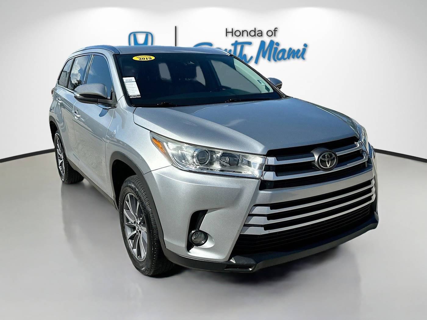 2019 Toyota Highlander XLE — SUV — 60,645 mi — Miami, FL