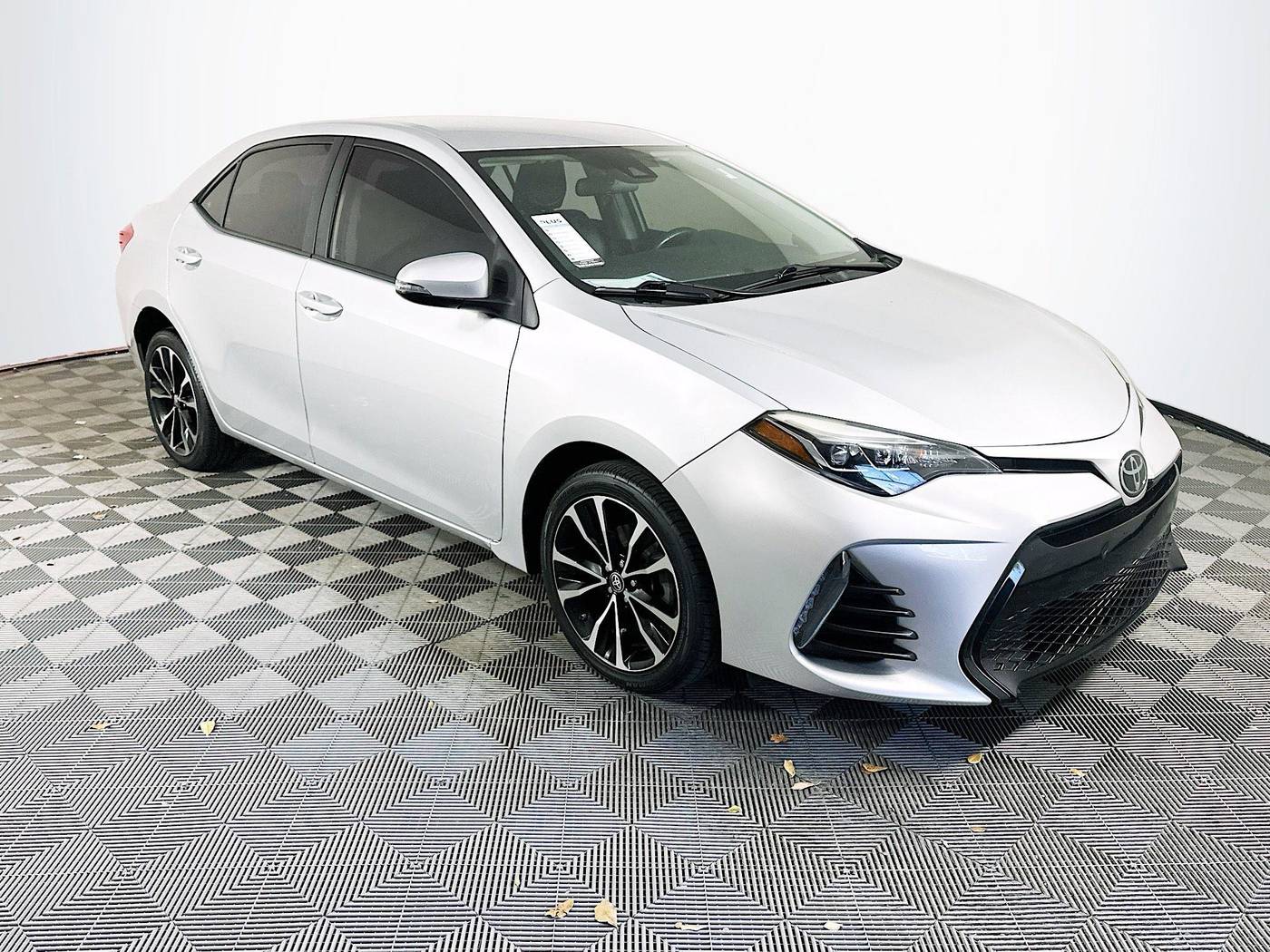 2019 Toyota Corolla SE — Sedan — 48,253 mi — Miami, FL