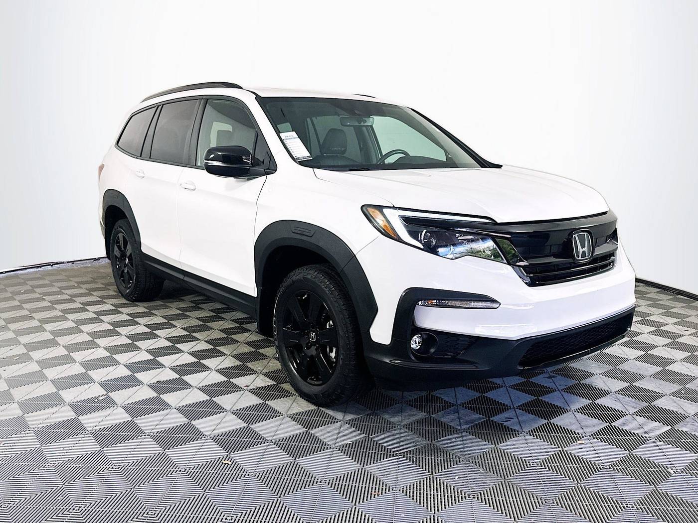 2022 Honda Pilot TrailSport — SUV — 7,648 mi — Miami, FL
