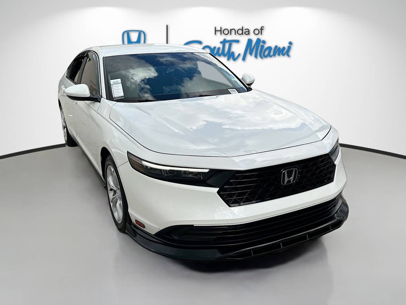 2025 Honda Accord LX — Sedan — 9,844 mi — Miami, FL