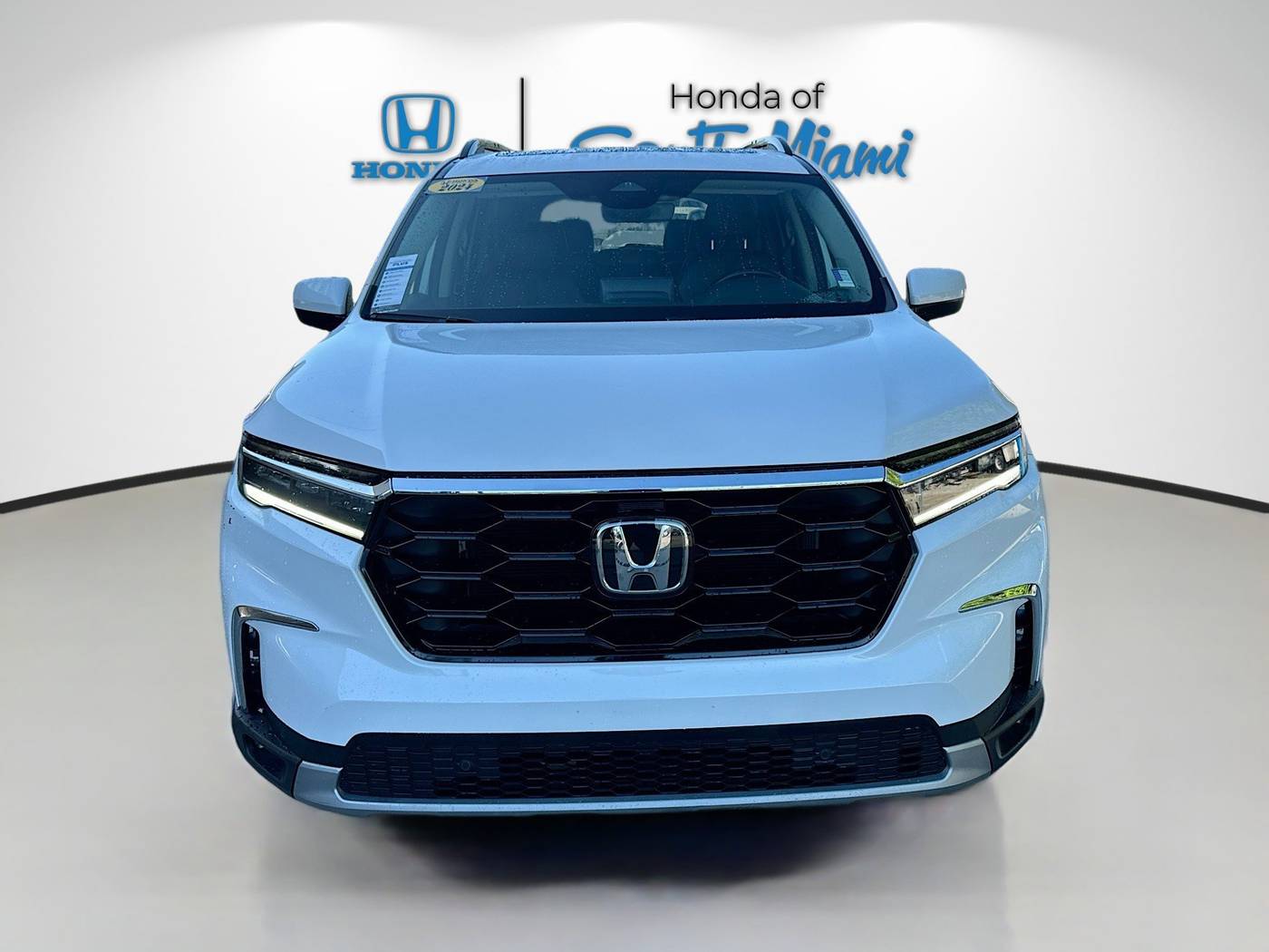 2024 Honda Pilot Touring — SUV — 18,126 mi — Miami, FL