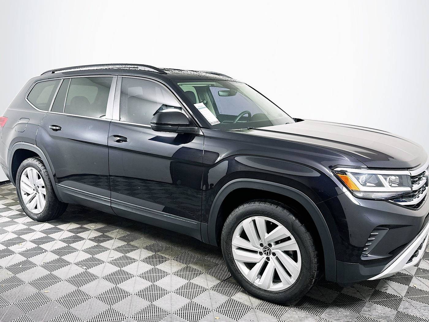 2022 Volkswagen Atlas SE — SUV — 22,875 mi — Miami, FL