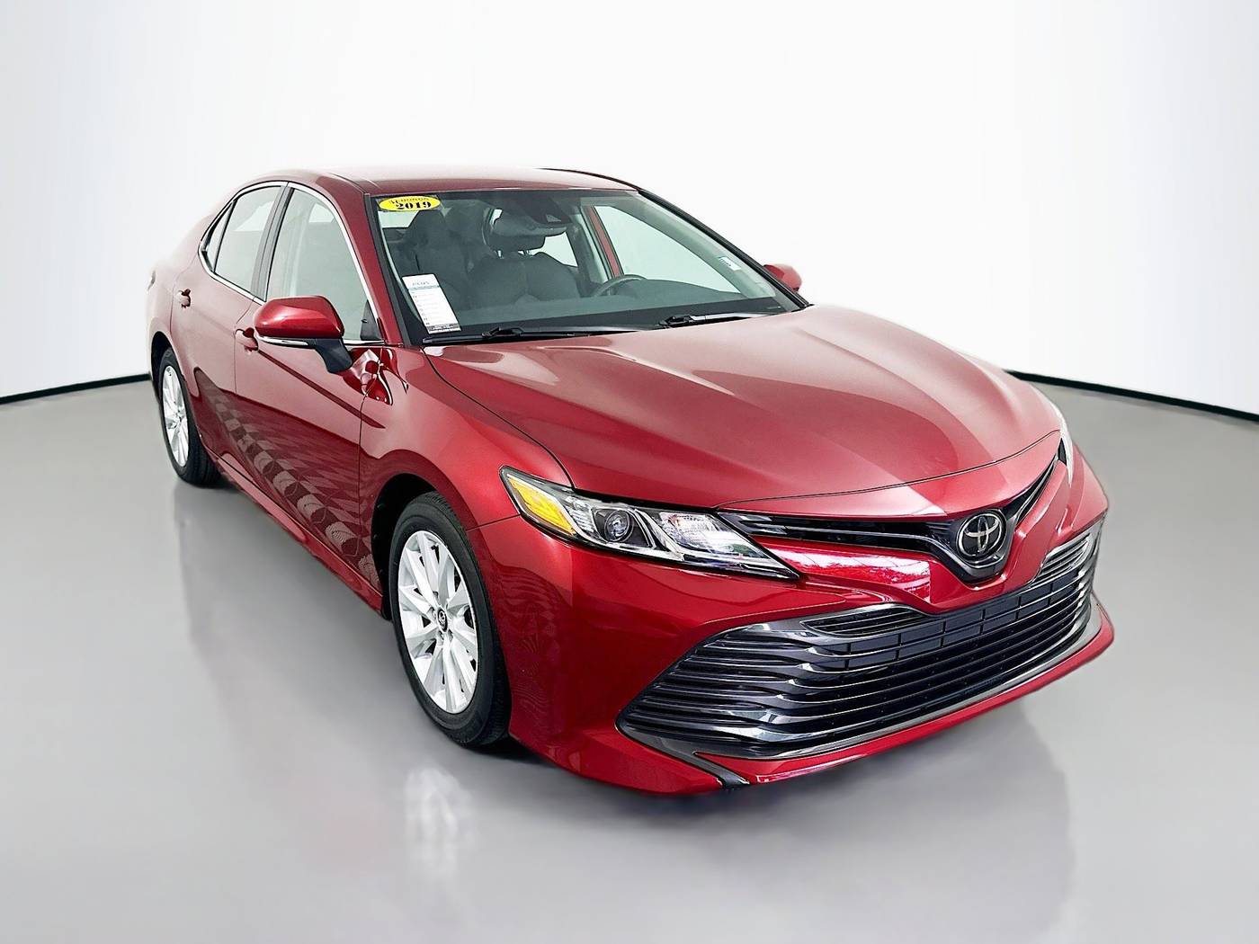 2019 Toyota Camry LE — Sedan — 15,001 mi — Miami, FL