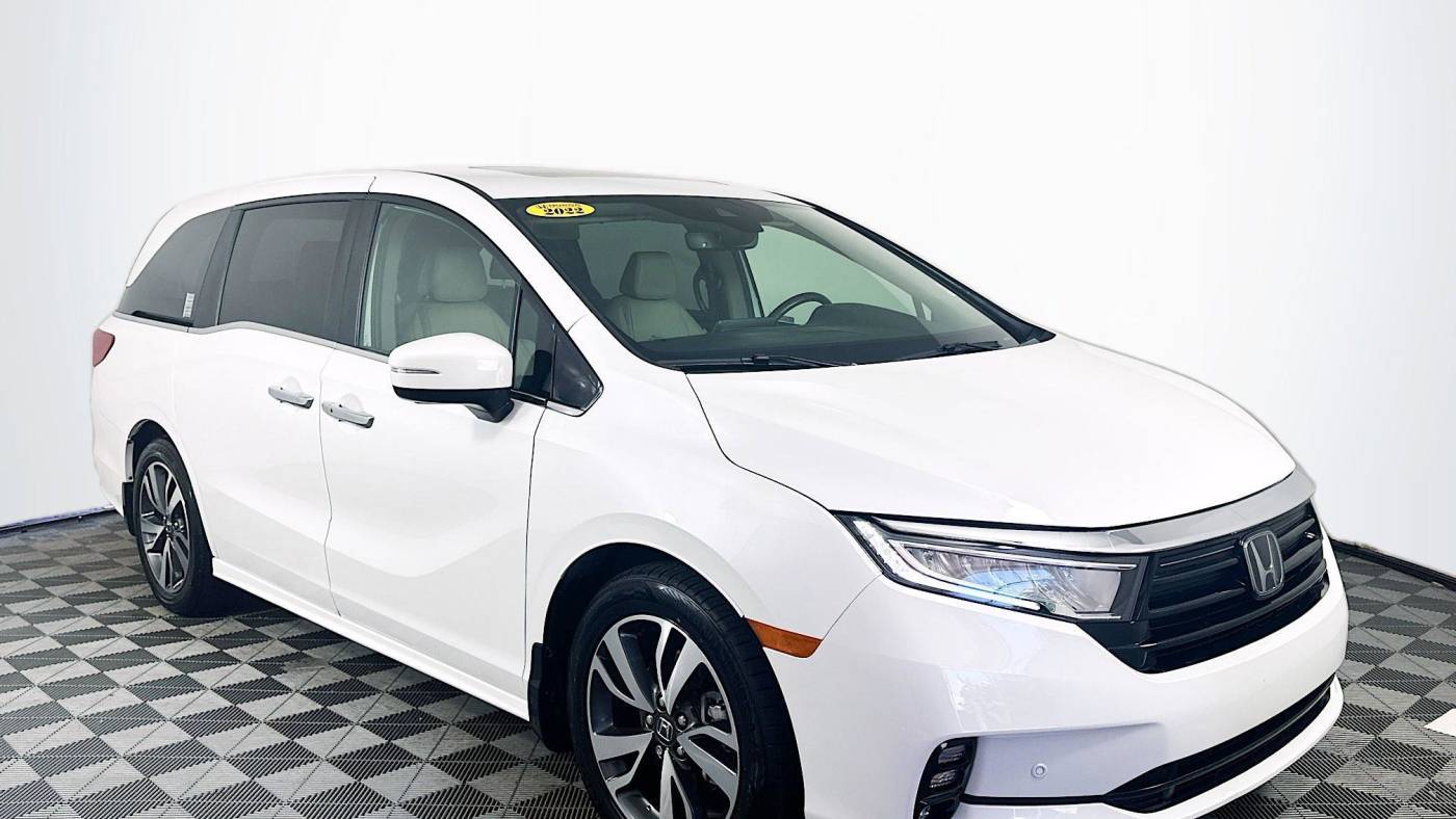 2022 Honda Odyssey Touring — Minivan — 30,466 mi — Miami, FL