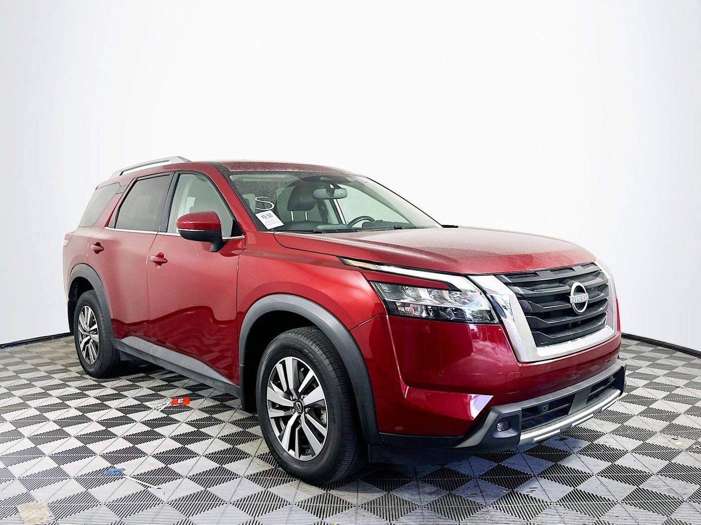 2022 Nissan Pathfinder SL — SUV — 9,622 mi — Miami, FL