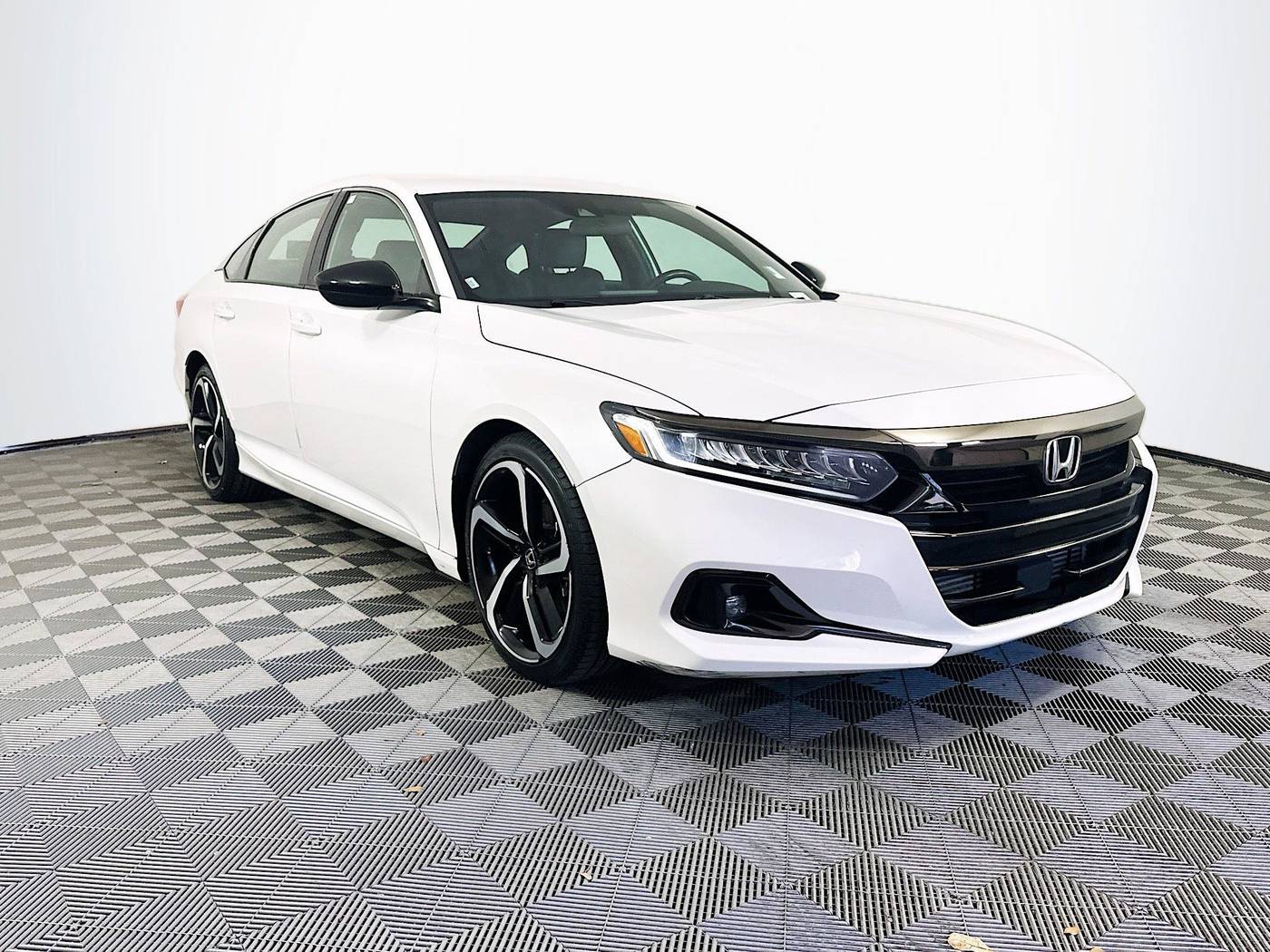 2022 Honda Accord Sport — Sedan — 32,851 mi — Miami, FL