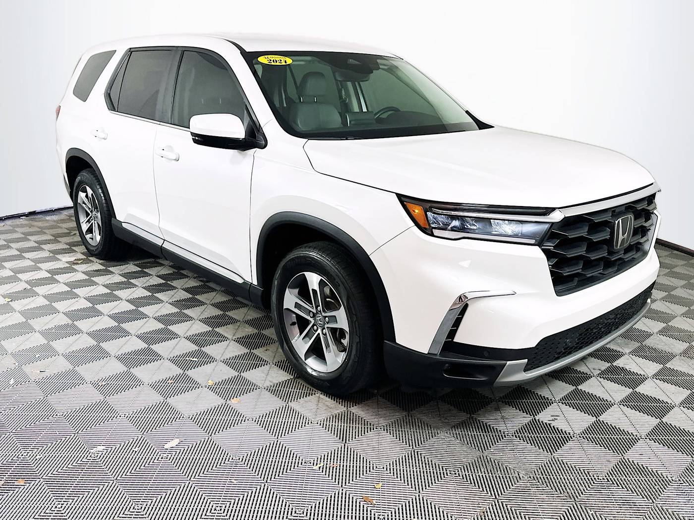2024 Honda Pilot EX-L 8 Passenger — SUV — 43,894 mi — Miami, FL