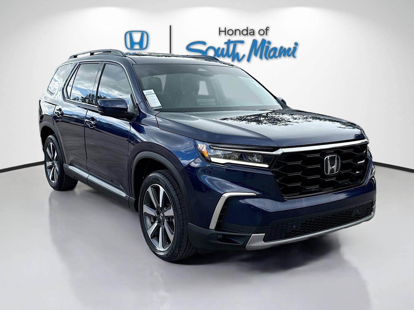 2023 Honda Pilot Touring — SUV — 35,552 mi — Miami, FL