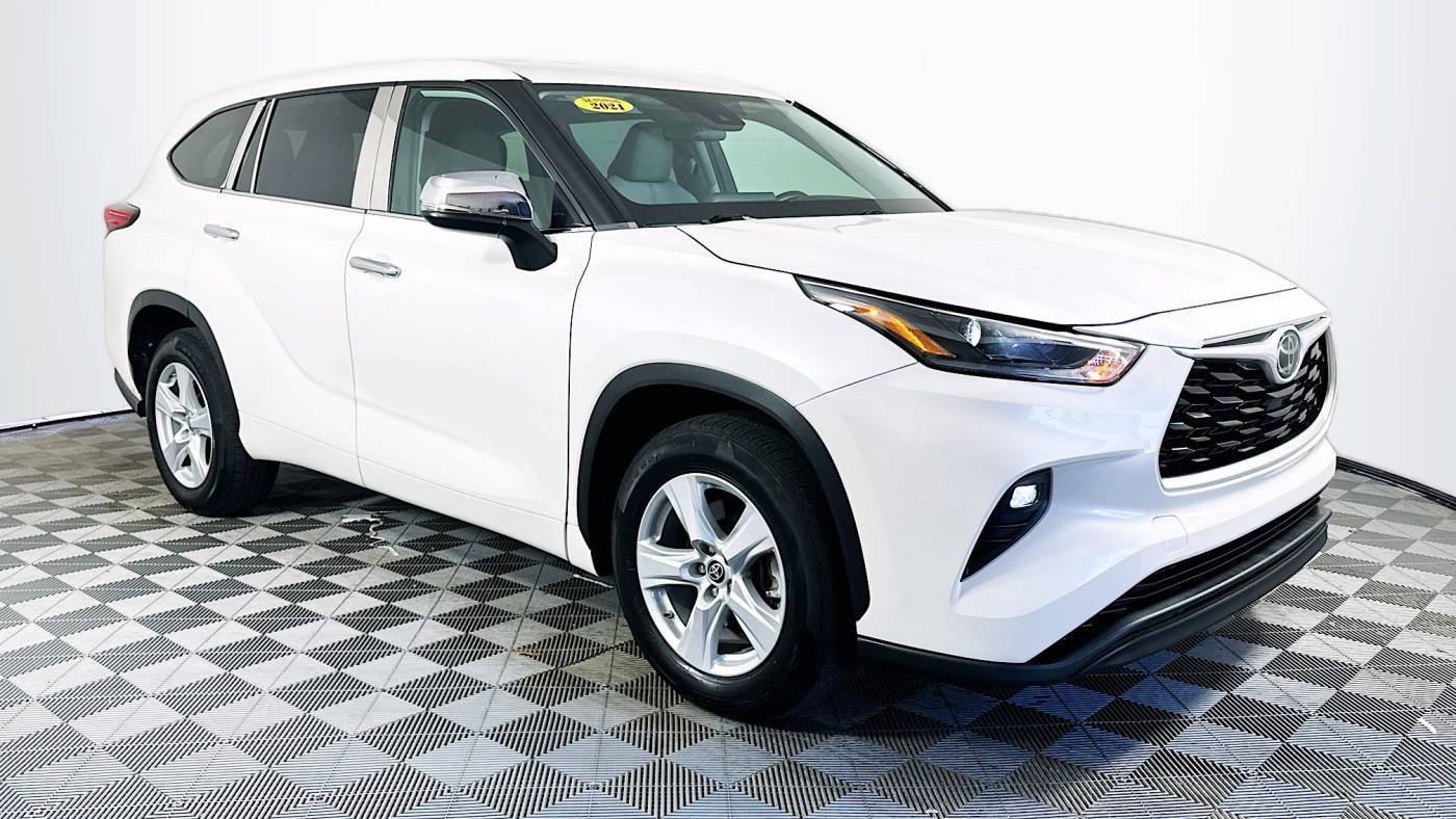 2021 Toyota Highlander LE — SUV — 36,284 mi — Miami, FL